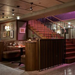 Tiny Lou's - Interior