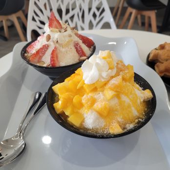 Touch By Angels Cafe - Strawberry and Mango Bingsu - Cafes Near Me - San Luis Obispo, California