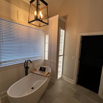 Cascade International - Master Bath Remodel with custom built-ins, automatic lightening and standalone tub - General Contractors Near Me Cascade International - Master Bath Remodel with custom built-ins, automatic lightening and standalone tub - General Contractors Near Me