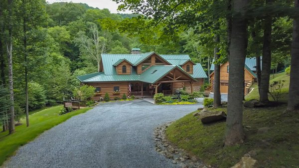 The Lodge at River Run by null