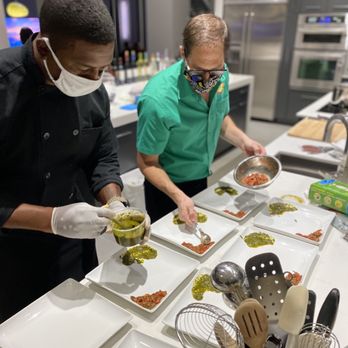 Trainer 2 Chef - Dinner parties - Personal Chefs Near Me