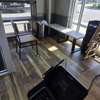 First Watch - Tiny waiting area - Breakfast & Brunch Near Me - Virginia Beach, Virginia