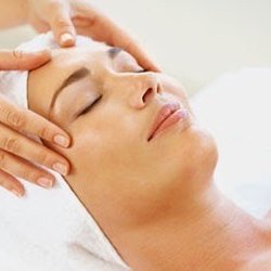 Mystique Full Service Salon