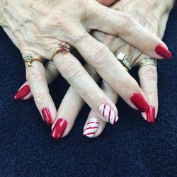 Tracy's Tips & Toes