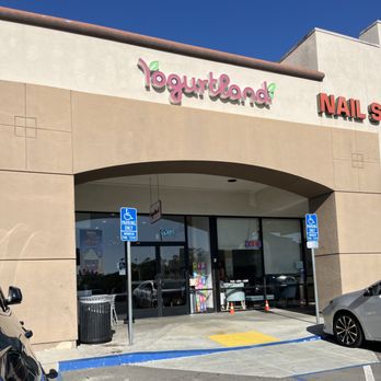 Yogurtland - Ice Cream & Frozen Yogurt Near Me - Mission Viejo, California Yogurtland - Ice Cream & Frozen Yogurt Near Me - Mission Viejo, California