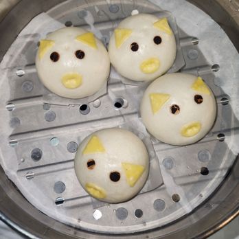 Thumbling - Mini pig bun - Shanghainese Near Me - West Covina, California Thumbling - Mini pig bun - Shanghainese Near Me - West Covina, California