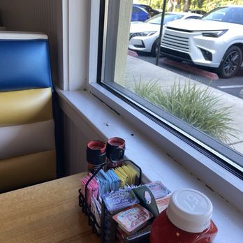 Beach Diner - bugs - Diners Near Me - Fernandina Beach, Florida Beach Diner - bugs - Diners Near Me - Fernandina Beach, Florida