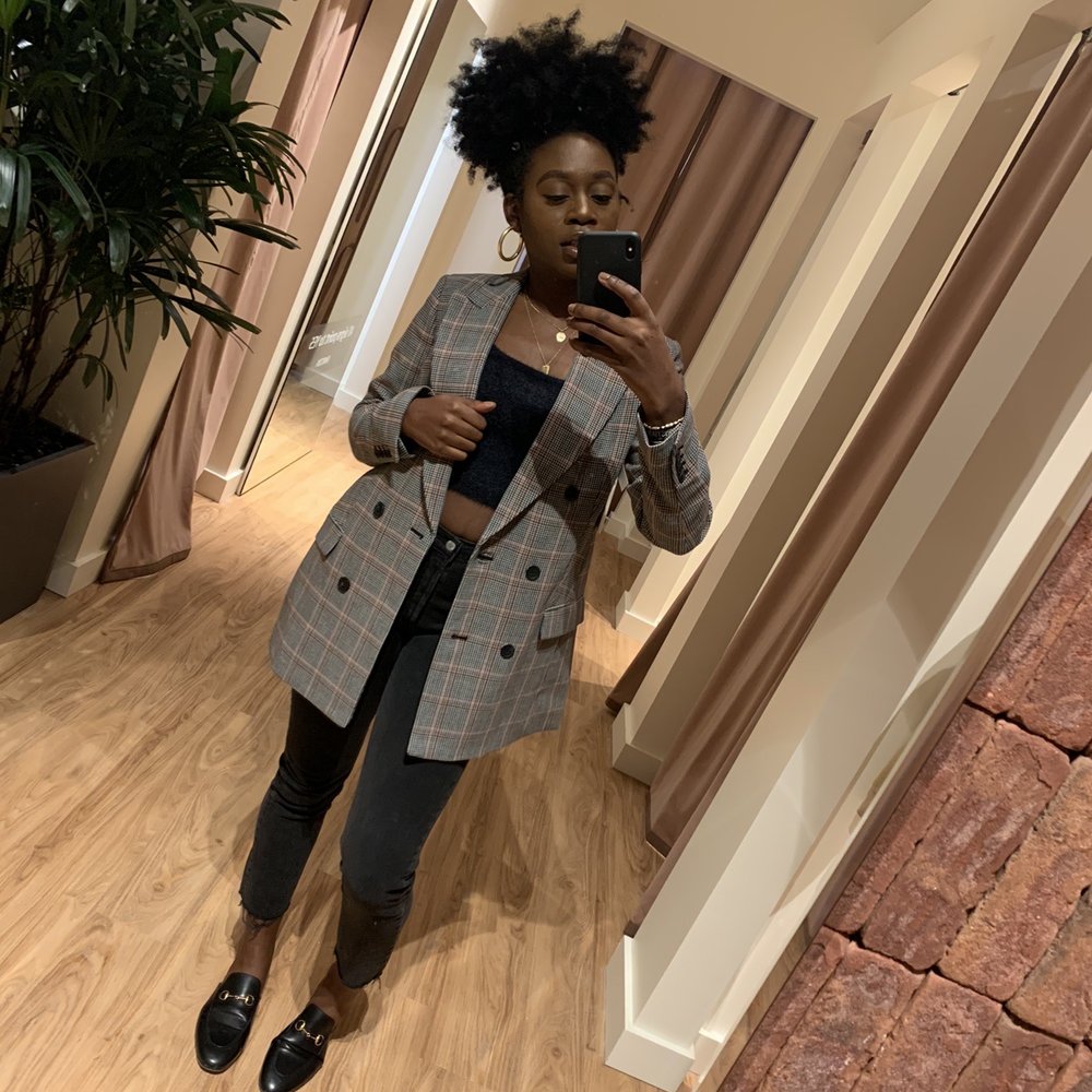 Aritzia - Large mirrors - Accessories Near Me - Greenwich, Connecticut