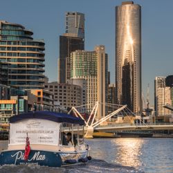 Melbourne Boat Hire - Yarra River boat hire