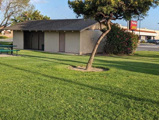 Artesia Park by null