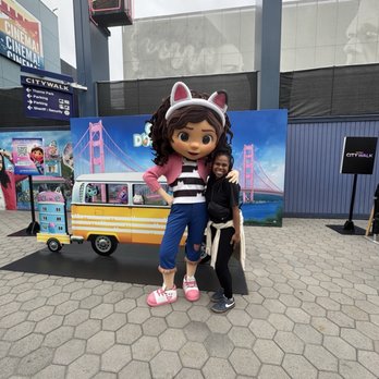 Universal Studios Hollywood - Amusement Parks Near Me - Universal City, California