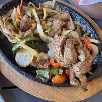 Avocado Mexican Grill - Steak fajitas - Mexican Near Me - Celebration, Florida