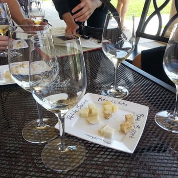 Mitchella Vineyard and Winery - Cheese pairings with wine tasting - Wineries Near Me - Paso Robles, California Mitchella Vineyard and Winery - Cheese pairings with wine tasting - Wineries Near Me - Paso Robles, California