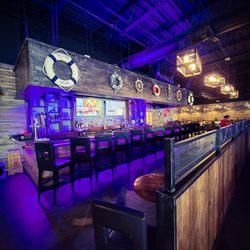 Boil Bay - Full Bar