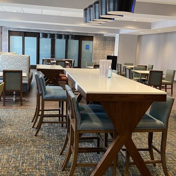 Hampton Inn Buffalo - Amherst - Breakfast area - Hotels Near Me - Buffalo/amherst, New York Hampton Inn Buffalo - Amherst - Breakfast area - Hotels Near Me - Buffalo/amherst, New York