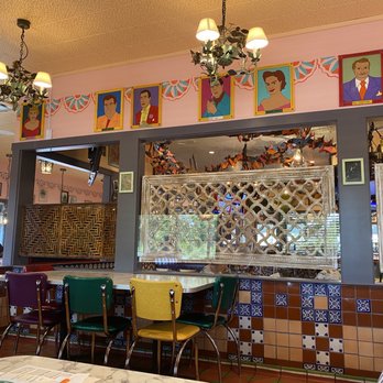 Chuy's - Comfy dining and colorful decor - Tex-Mex Near Me - Lexington, Kentucky Chuy's - Comfy dining and colorful decor - Tex-Mex Near Me - Lexington, Kentucky
