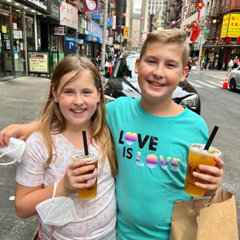 ViVi Bubble Tea - B & B enjoying bubble tea! - Bubble Tea Near Me - New York, New York ViVi Bubble Tea - B & B enjoying bubble tea! - Bubble Tea Near Me - New York, New York