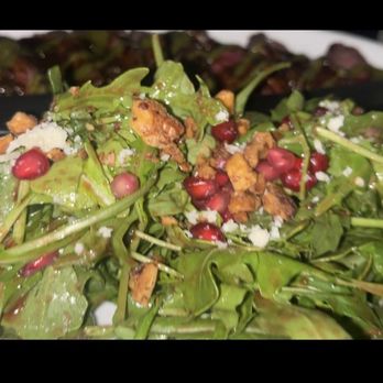 District - Oakland - Organic Greens Salad - Wine Bars Near Me - Oakland, California District - Oakland - Organic Greens Salad - Wine Bars Near Me - Oakland, California