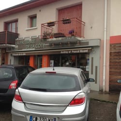 Patisserie de la Cote - Façade sous la pluie !
