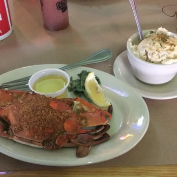 Pinchers - Seafood Near Me - Naples, Florida