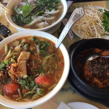 Ha's Kitchen - Vietnamese Near Me - Houston, Texas