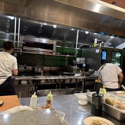 Lorette Brasserie - The artists