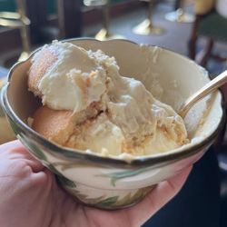Drool worthy banana bread pudding