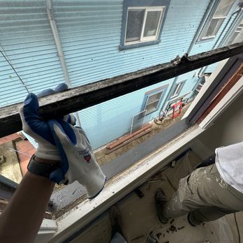Castle House Distributors - Before - Windows Installation Near Me - Sacramento, California