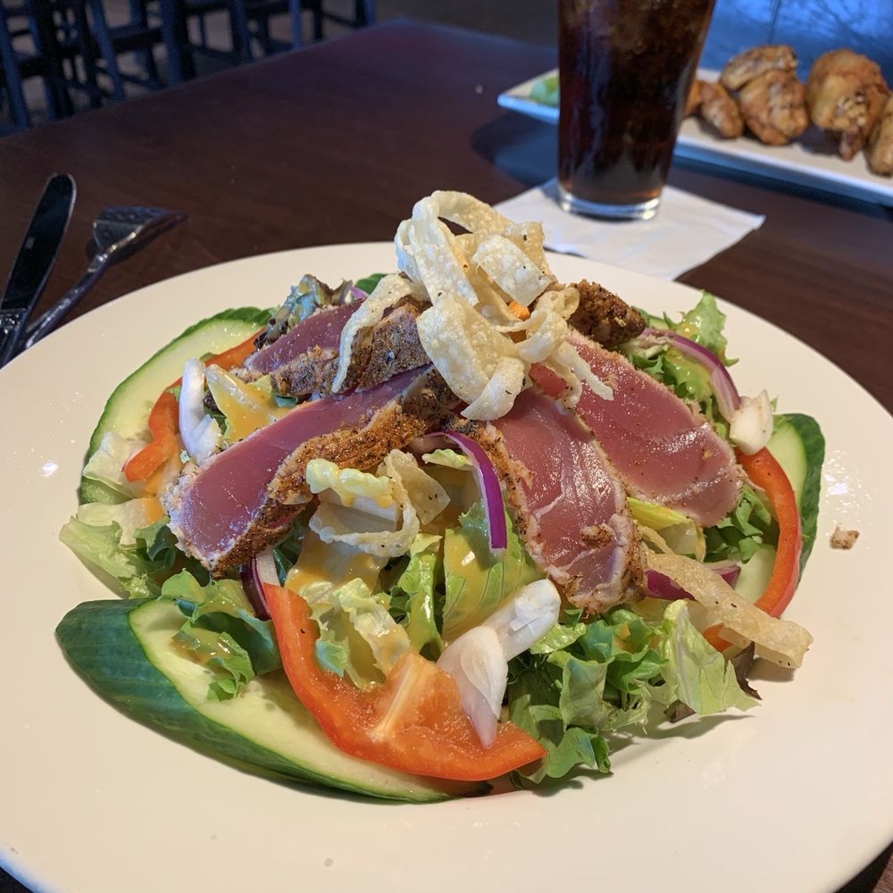 Marina Grill - Farm to fork salad with tuna - American Near Me - Wilmington, North Carolina Marina Grill - Farm to fork salad with tuna - American Near Me - Wilmington, North Carolina