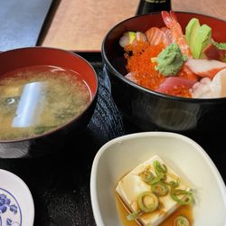 Amimoto Japanese Restaurant - Chirashi combo set comes with tofu and miso...$28AUD about $19 USD (12/20/23)