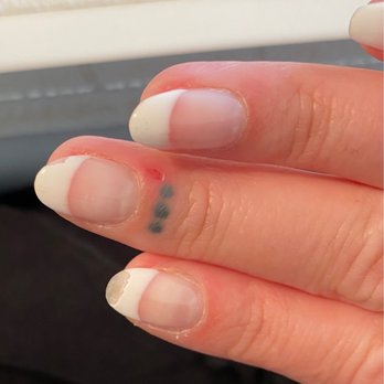 Luxecares Nails & Spa - Chipped gel nail after 4 days - Nail Salons Near Me - Clearwater, Florida Luxecares Nails & Spa - Chipped gel nail after 4 days - Nail Salons Near Me - Clearwater, Florida