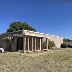 McKenzie Chiropractic Center - Street shot of building