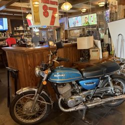 North Branch Pizza & Burger Company - Interior
