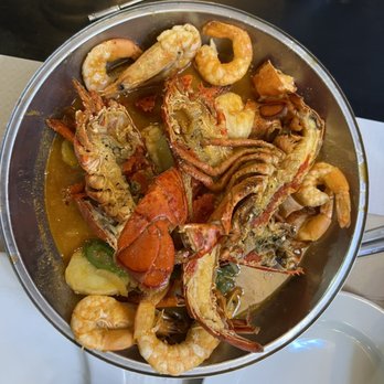 Restaurante O Arco - Cataplana de langouste, crevettes et lotte - Portuguese Near Me - Lisbon, 11