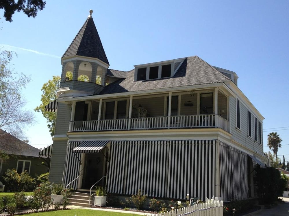 Slide of ANR Roofing