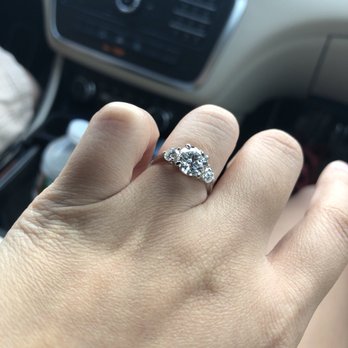 Mr Diamond Jewelers - Brand new setting that was purchased - Jewelry Near Me - Miami, Florida Mr Diamond Jewelers - Brand new setting that was purchased - Jewelry Near Me - Miami, Florida