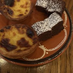 Campo - Natas and brownies