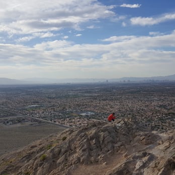 Lone Mountain - Hiking Near Me