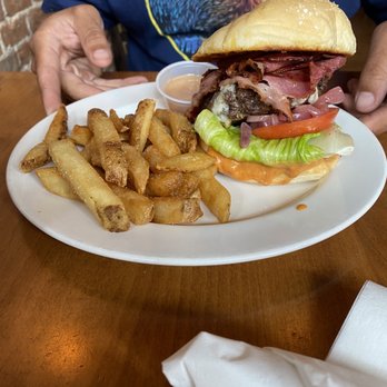 Warrens Craft Burger - Pastrami Burger - American Near Me - Ogden, Utah
