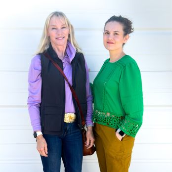 Goodbye at Home - Outgoing owner Linda Montgomery and new owner Selene Haley - Pet Cremation Services Near Me - Grass Valley, California Goodbye at Home - Outgoing owner Linda Montgomery and new owner Selene Haley - Pet Cremation Services Near Me - Grass Valley, California