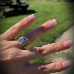 Kenny's Nail Center - Ombré gel nails