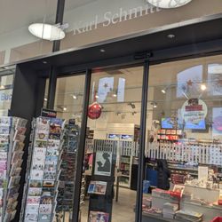 Schmitt und Hahn Buch und Presse im Bahnhof - Schmitt und Hahn Buch und Presse im Bahnhof, Baden-Baden