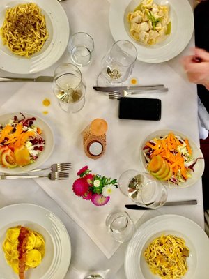 Al pozzo etrusco di Fabrizio Grilli by null