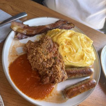 Between Us - U.S. Fried Rice - Breakfast & Brunch Near Me - San Diego, California