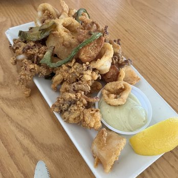 Flying Fish & Grill - Calamari - Seafood Near Me - Half Moon Bay, California