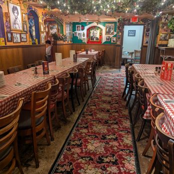 Buca di Beppo Italian Restaurant - Italian Near Me - Huntington Beach, California Buca di Beppo Italian Restaurant - Italian Near Me - Huntington Beach, California