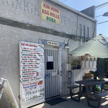 Kim Hong Eggrolls - Simple walk up store. Pay through the slot, receive food from the slot. Simple , the way I like it - Vietnamese Near Me - Westminster, California Kim Hong Eggrolls - Simple walk up store. Pay through the slot, receive food from the slot. Simple , the way I like it - Vietnamese Near Me - Westminster, California