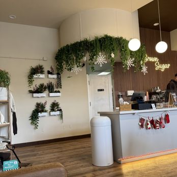 Brown Sugar Oats - Coffee & Tea Near Me - Aliso Viejo, California