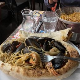 Spaghetti seafood pie......YUM Spaghetti seafood pie......YUM