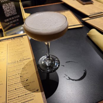 Caroline’s Tavern - Lavender French Martini - New American Near Me - Woodbridge, New Jersey